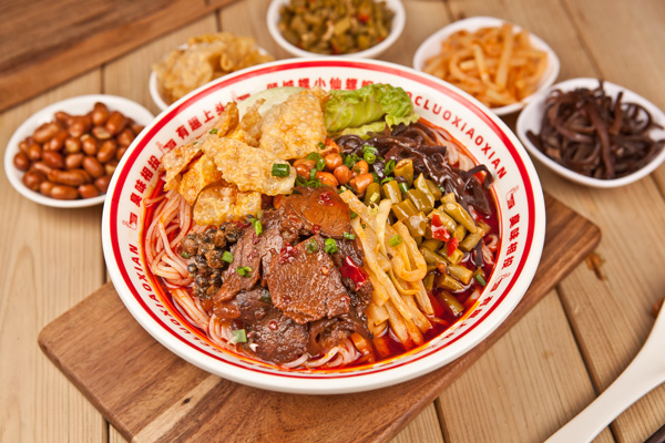 麻辣牛肉螺螄粉